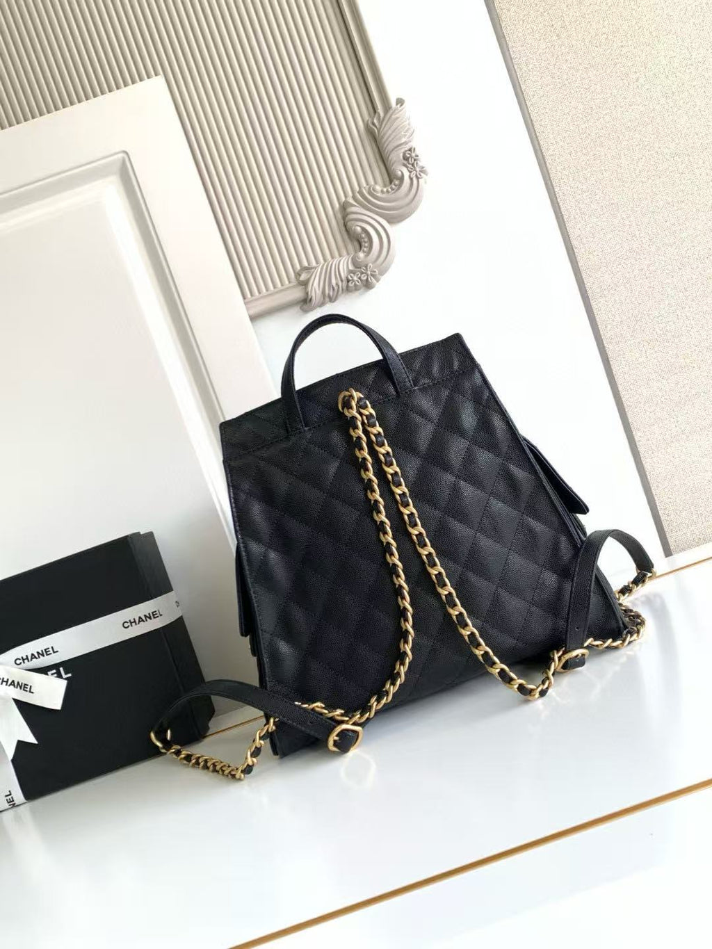CC 25b Medium Backpack With Chain 23cm Black Caviar GHW