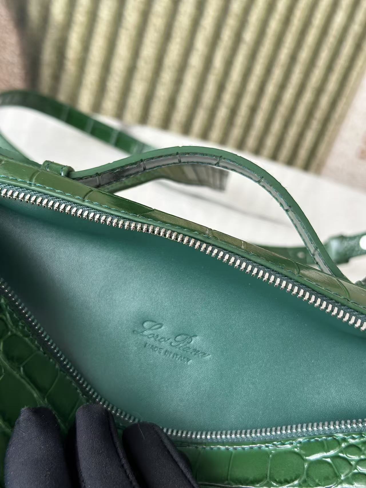 Extra Pocket L19 Teal Green Alligator Pattern Leather SHW