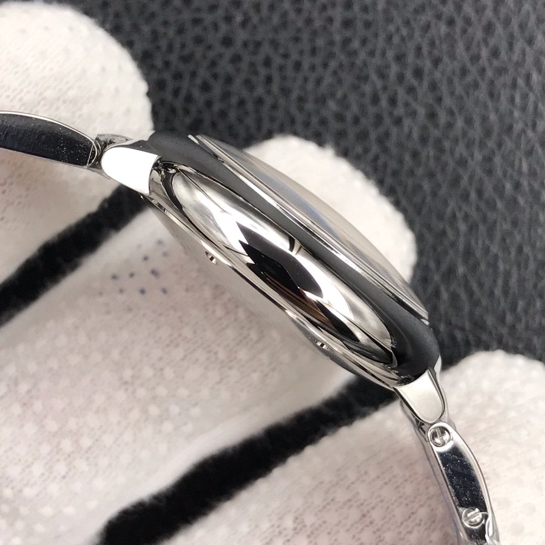 BALLON BLEU 33MM AUTOMATIC WHITE DIAL DIAMOND HO  MAKER