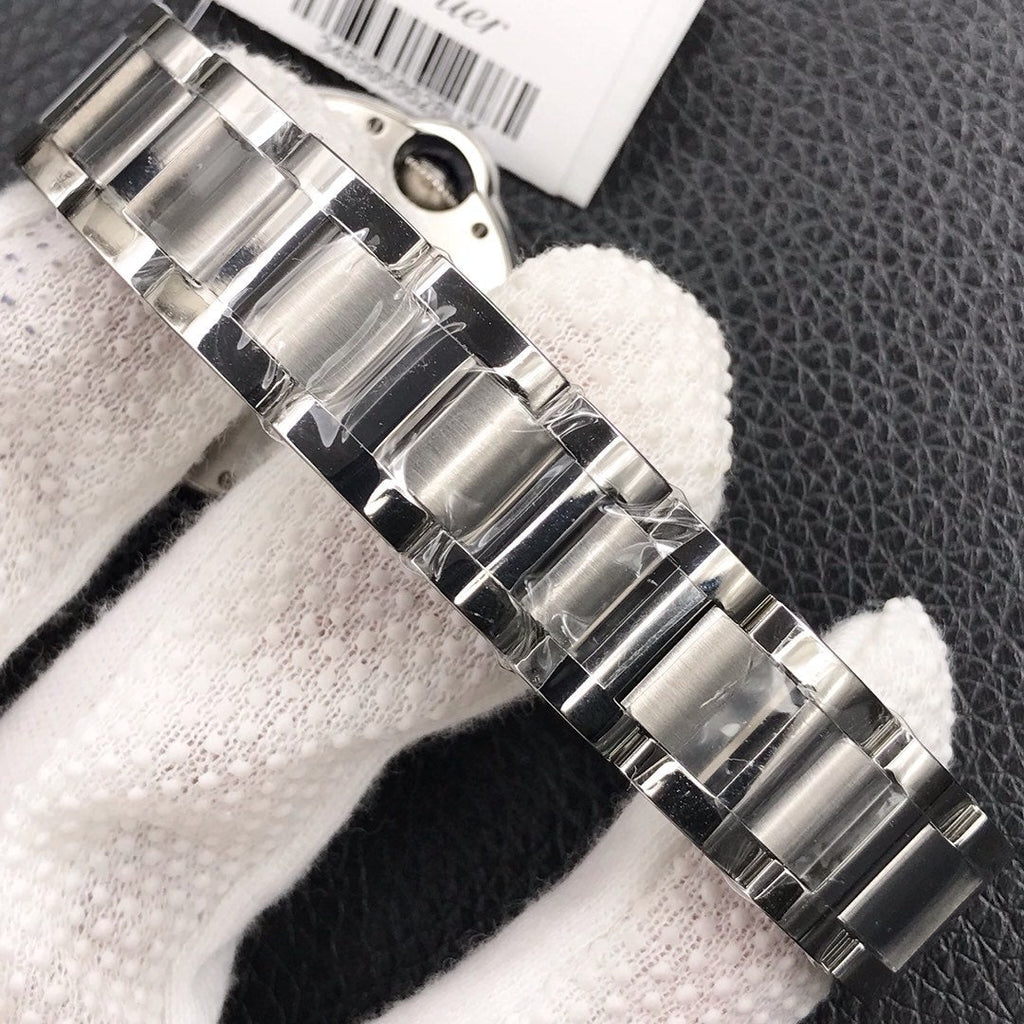 BALLON BLEU 33MM AUTOMATIC WHITE DIAL DIAMOND HO  MAKER