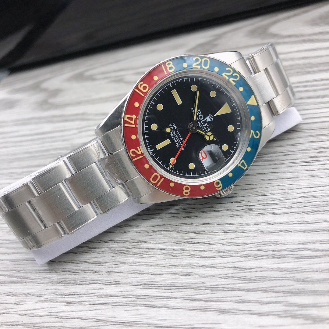 GMT-MASTER   PEPSI 40MM RED DATE