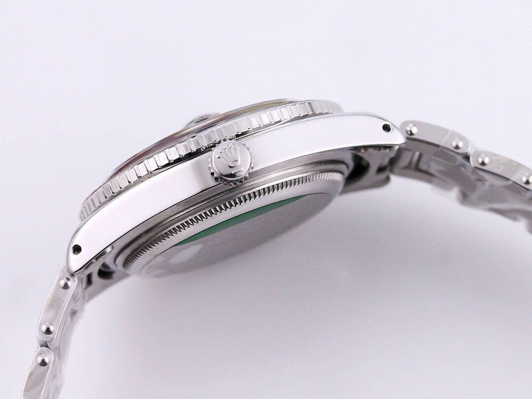 GMT-MASTER   PEPSI 40MM BLACK DATE