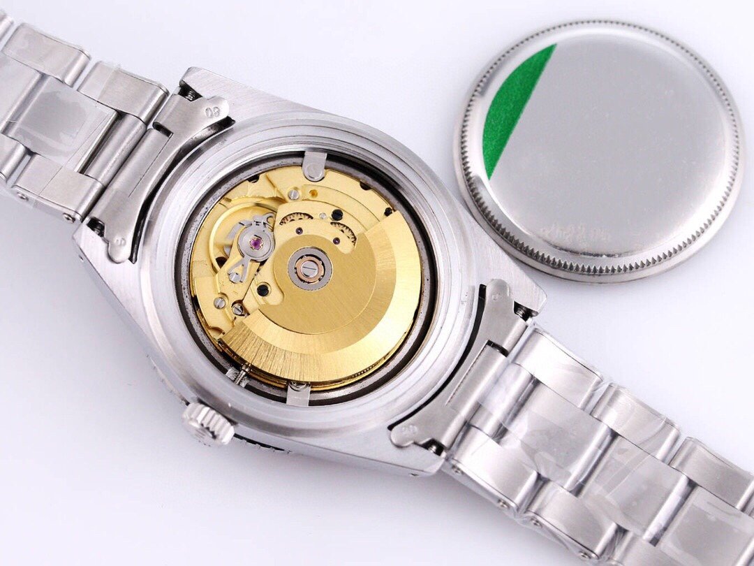 GMT-MASTER   PEPSI 40MM BLACK DATE