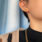 PETIT CD STUD EARRINGS GOLD