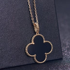 CLOVER PINK GOLD NECKLACE