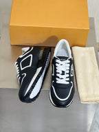 LV RUN AWAY BLACK SNEAKER