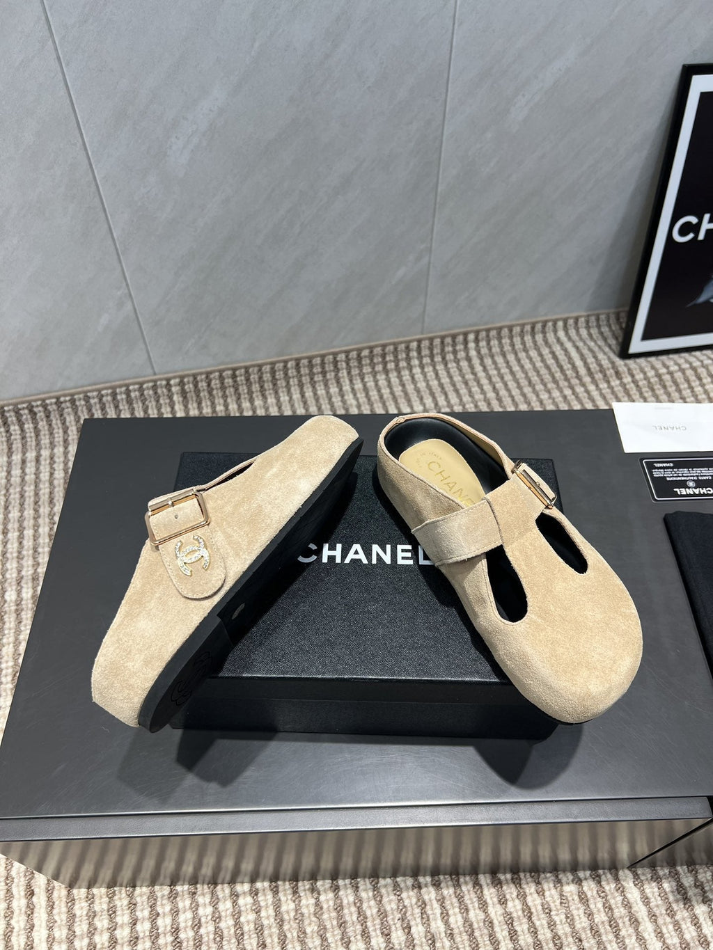 CC 25S Birkenstock Thick-Sole Loafers in Beige Suede 442539