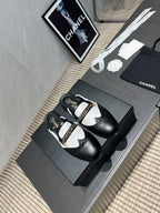 CC 25S Round Toe Chain Loafer Half Slippers in Black and White Cowhide 442536