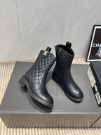CC 25S Round-Toe Zippered Ankle Boots in Black Cowhide and Embroidered Latticework 442503
