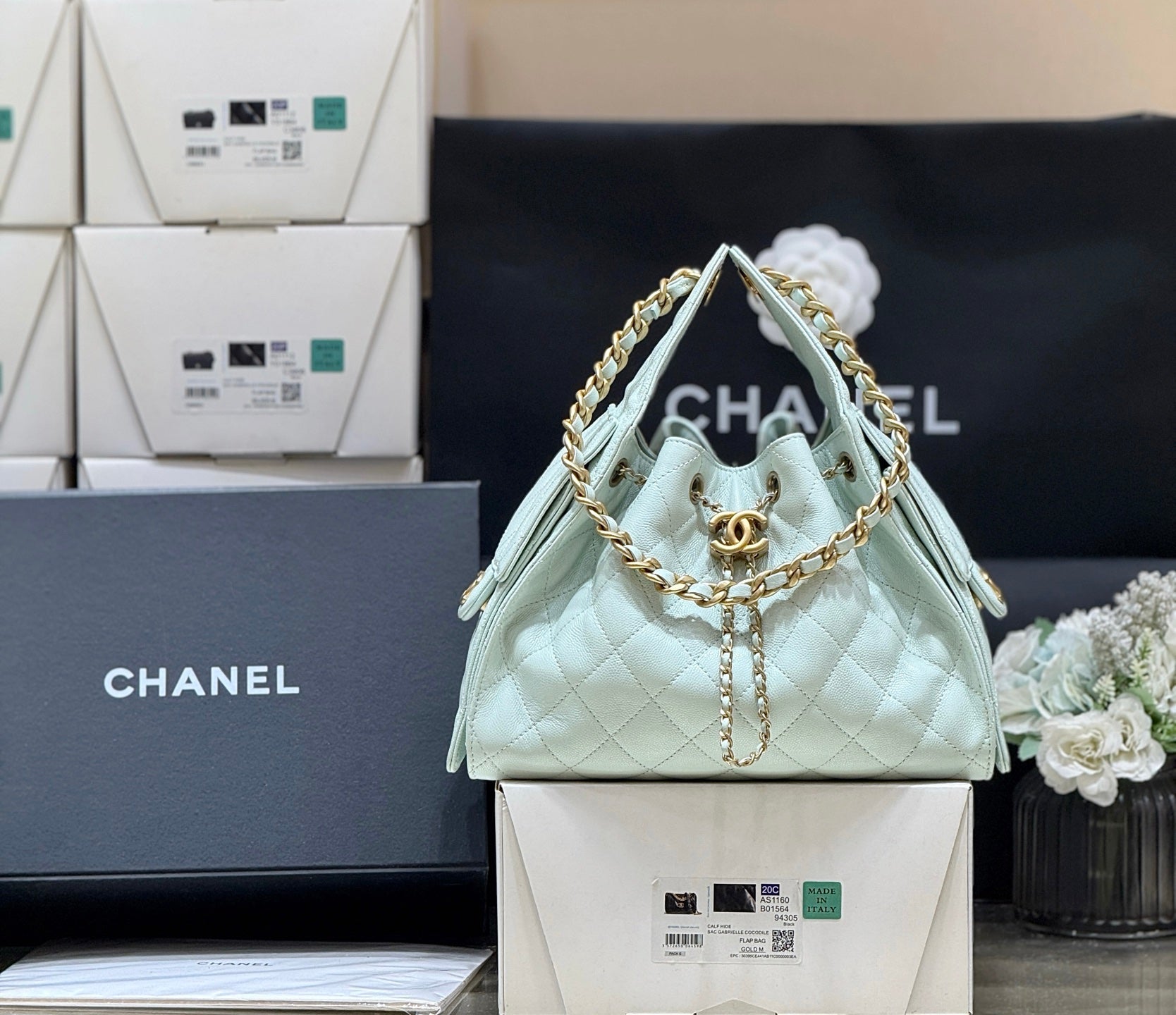 CC 25S Hobo Bag 30 Mint Green Calfskin