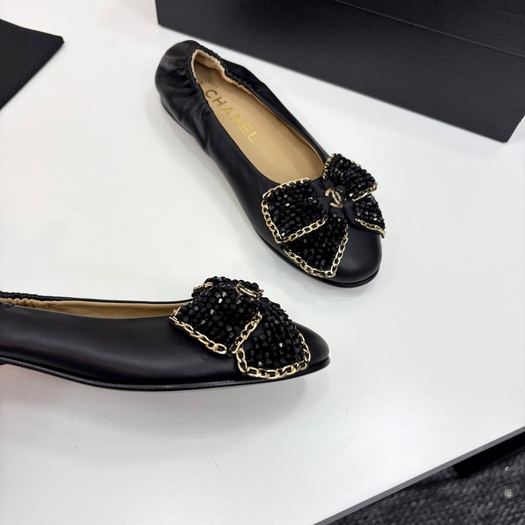 CC 25s Coco Beach Ballet Flats Black Sheepskin 331785