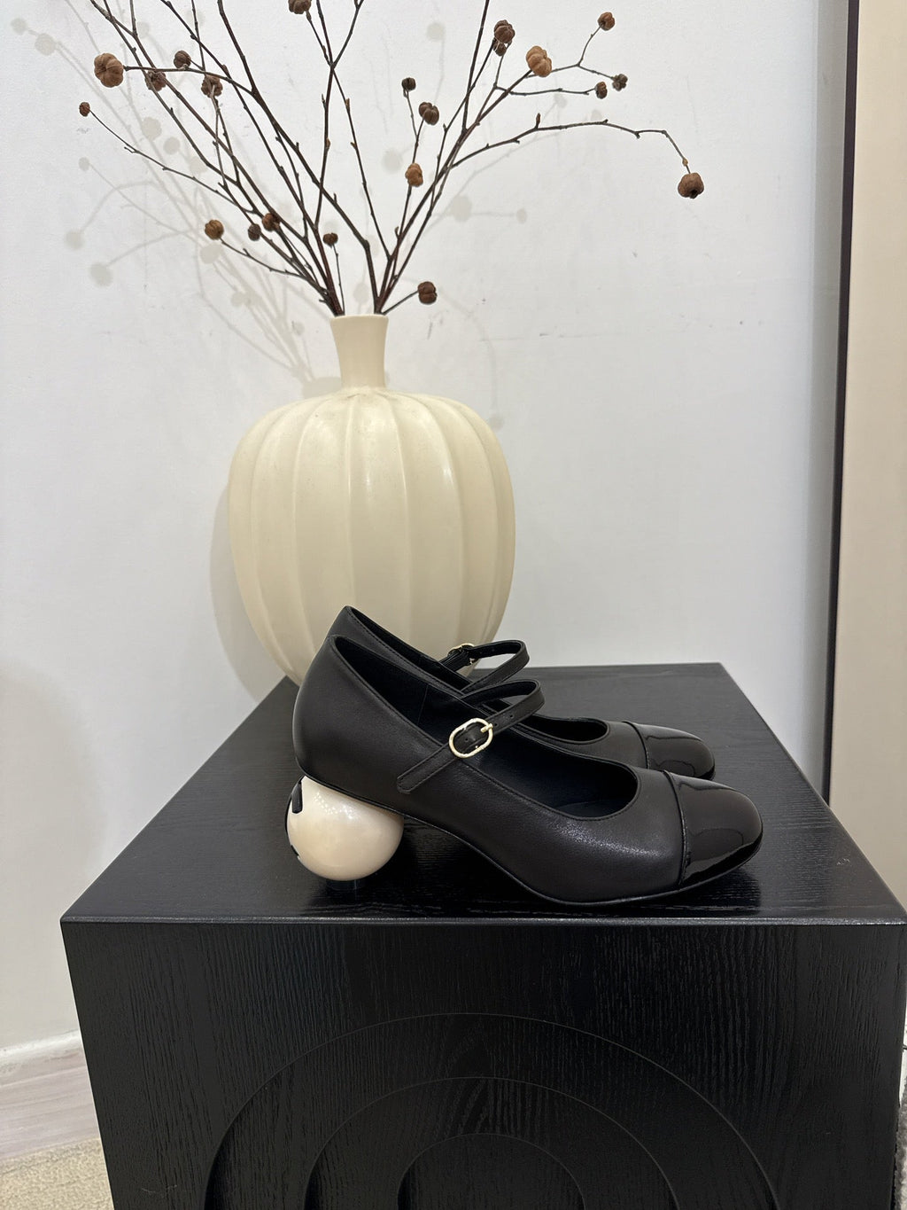 CC 25A Double C Giant Pearl Heel Mary Janes Black Cowhide 127024