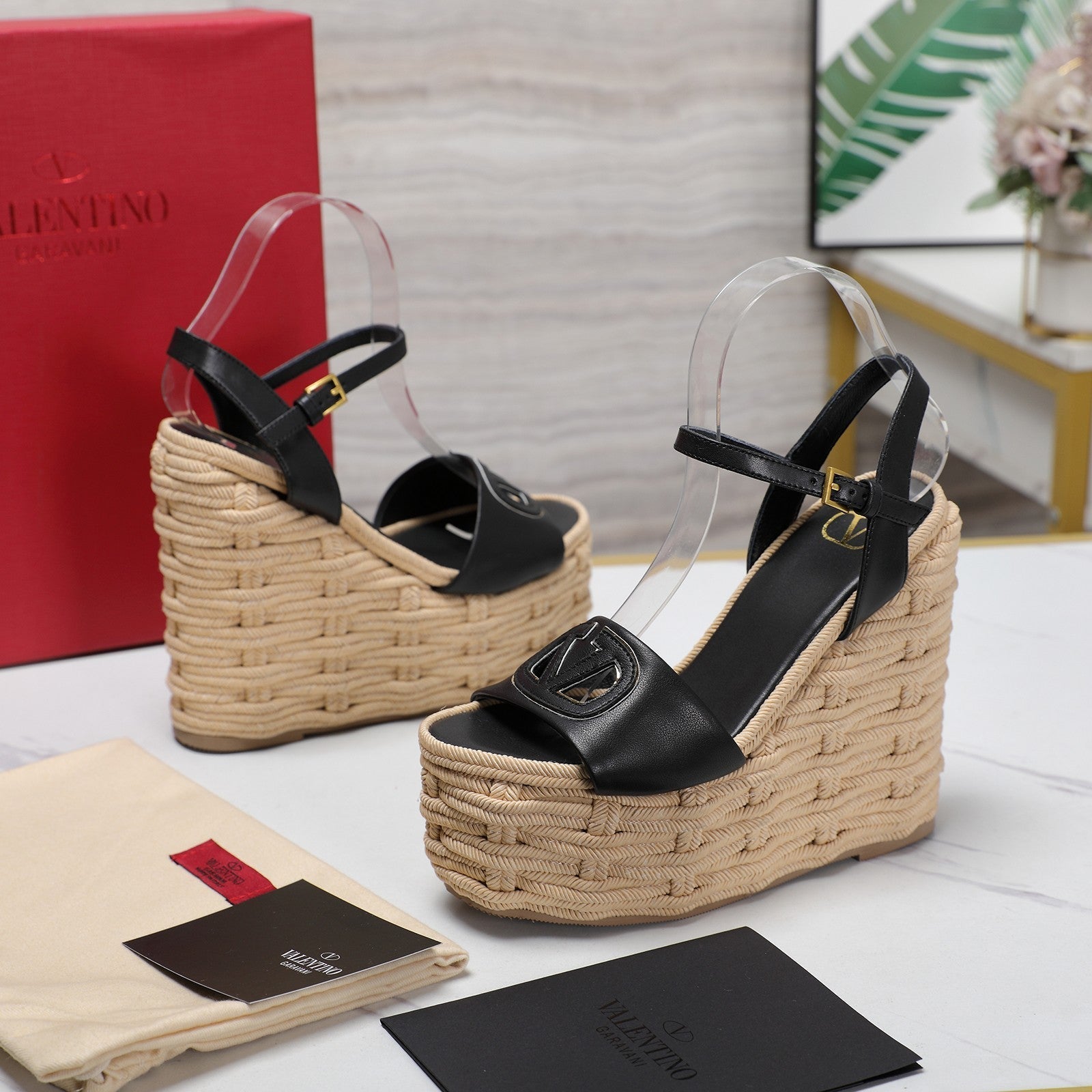 VL Flatform Sandal 15mm In Black Cowhide 456398