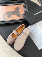CC 25K Mary Jane Flats Pinky Beige Suede 458759
