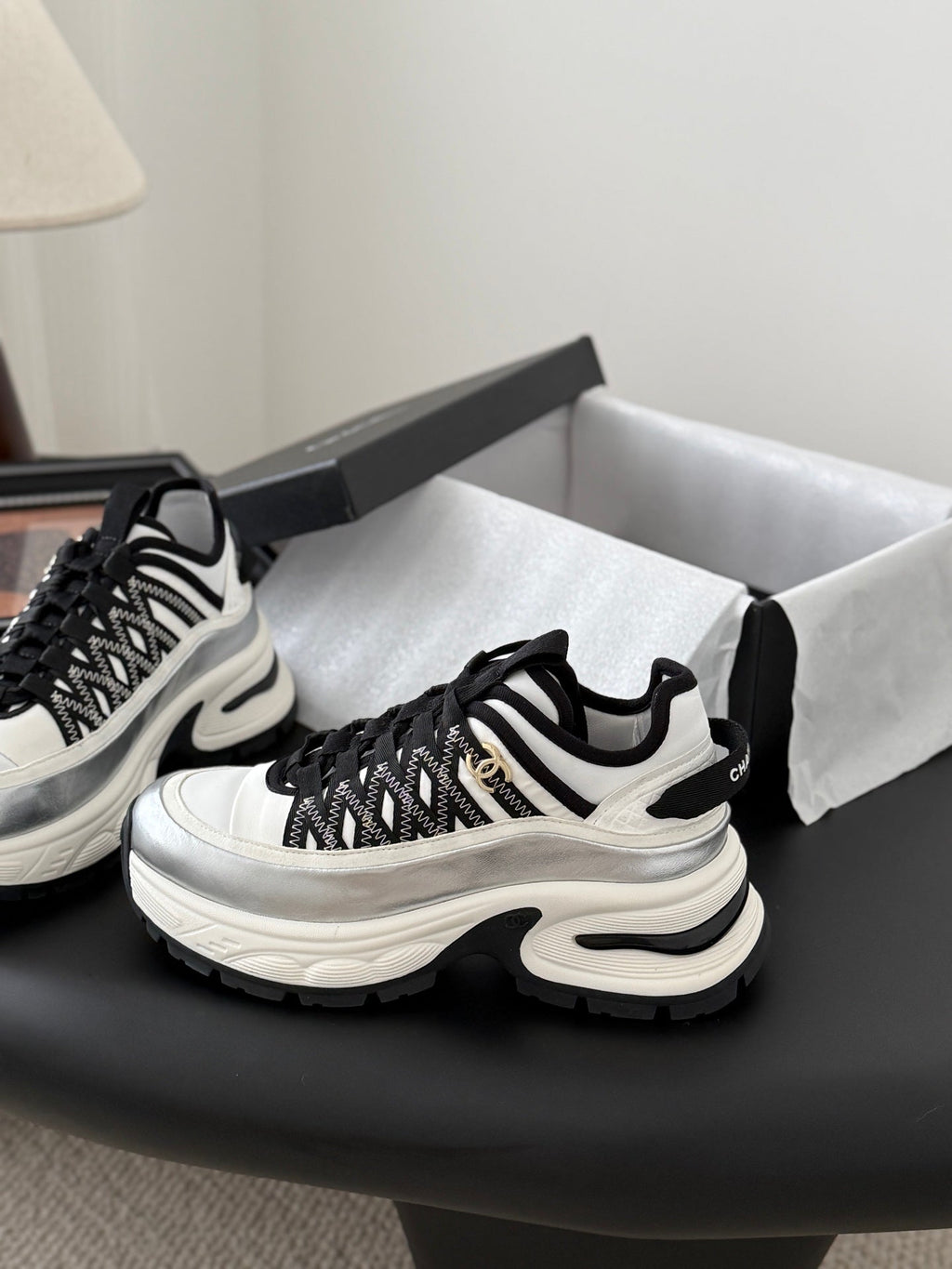 CC 25C New Silver Horn King Sports Sneakers 458687