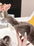 Fendi F013 2025ss Fluffy Slippers Brown Lambswool 467195