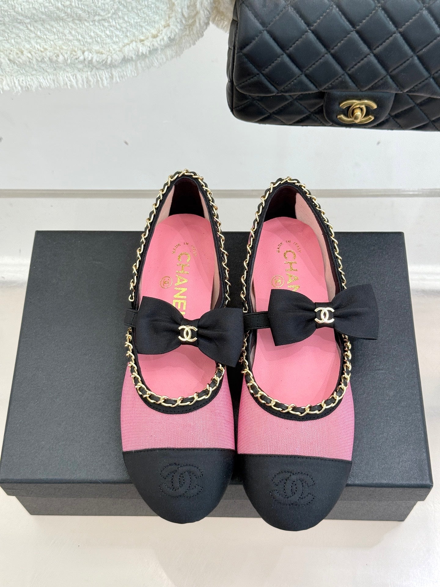 CC 25P Hollow Chain Bow Mary Janes Pink Mesh 473300