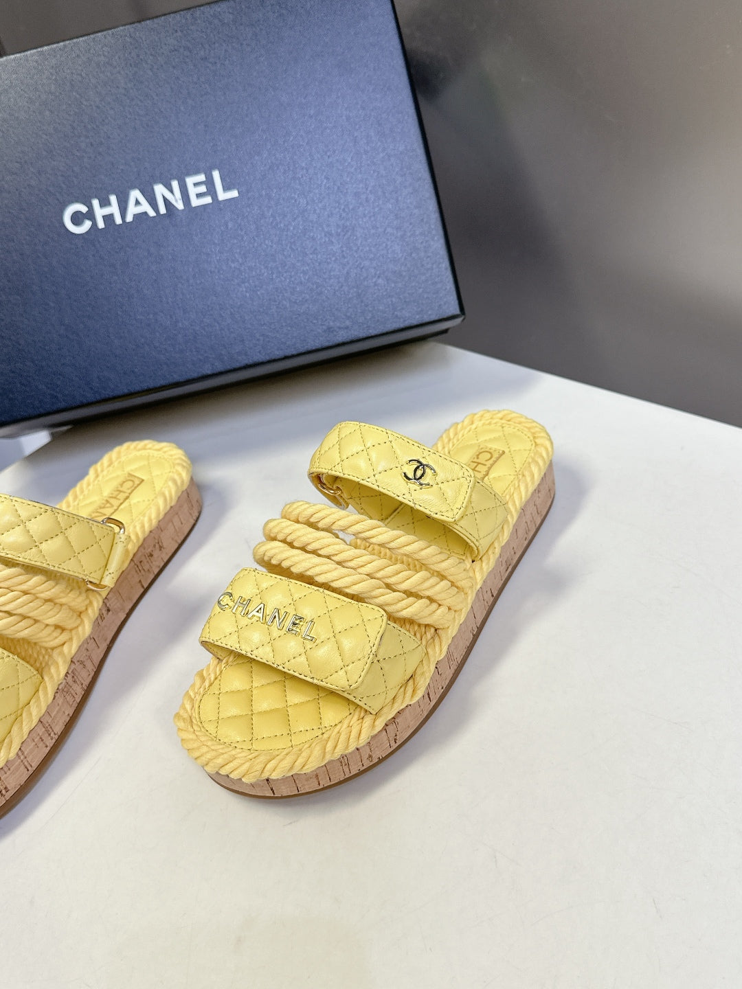 CC 25 Sandals Yellow Rope and Sheepskin 473364