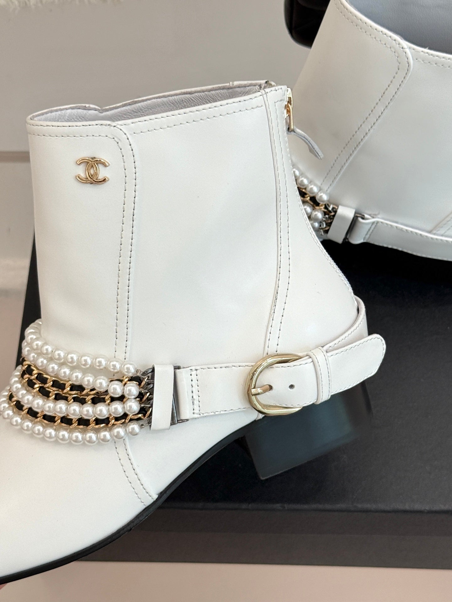 CC Classic Pearl Chain Colorblock Block Heel Ankle Boots White Lambskin 473318