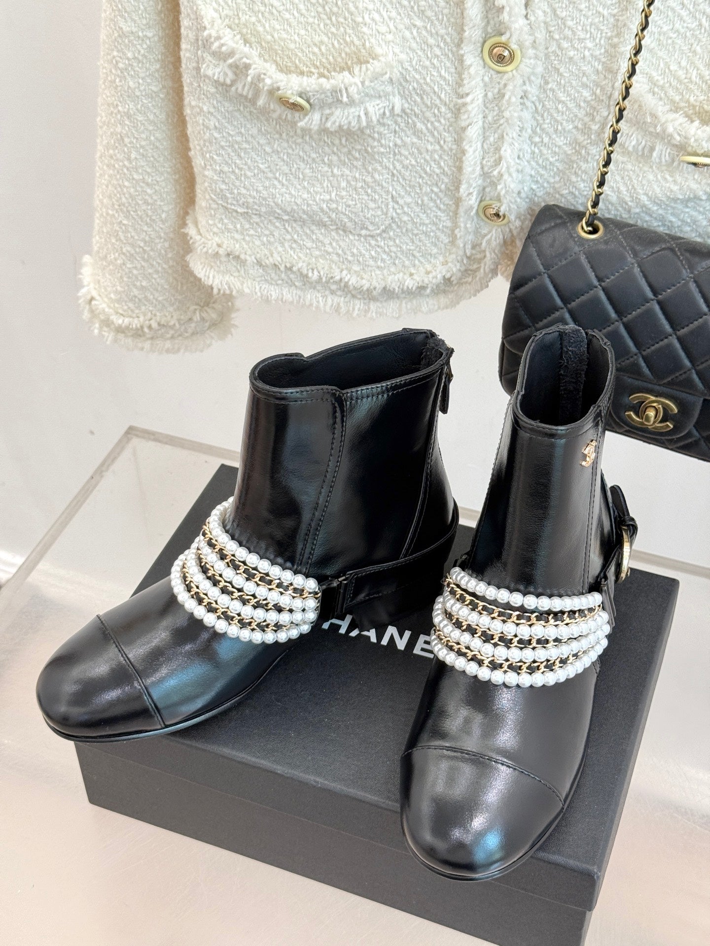 CC Classic Pearl Chain Colorblock Block Heel Ankle Boots Black Glossy Lambskin 473316