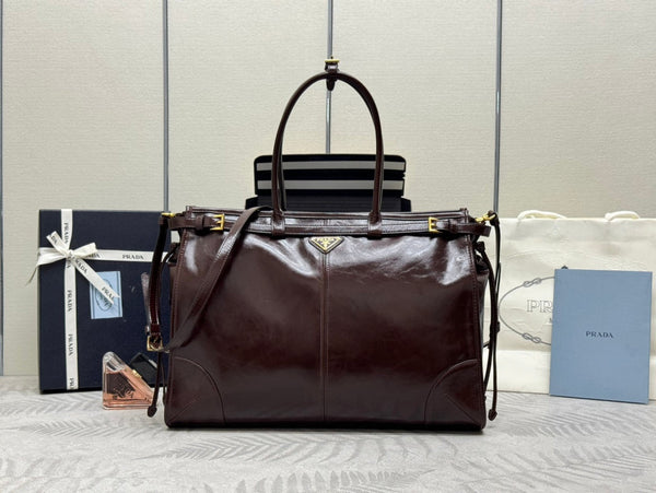 Pra Lux Soft Waxed Leather 1BA439 Extra Large 42cm Handbag Burgundy 267459