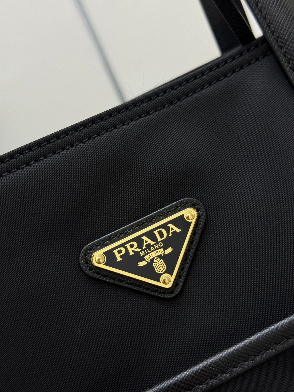 Pra Medium 1BG555 Tote Bag Black Nylon 267446