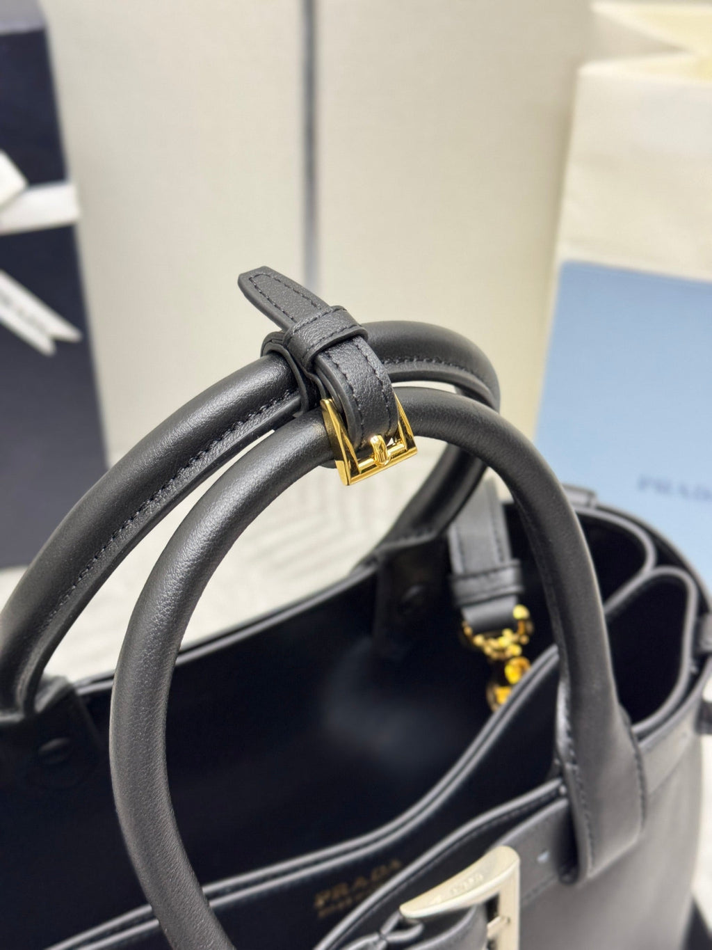 Pra Double Shopping Bag 32cm Black Cowhide 267277