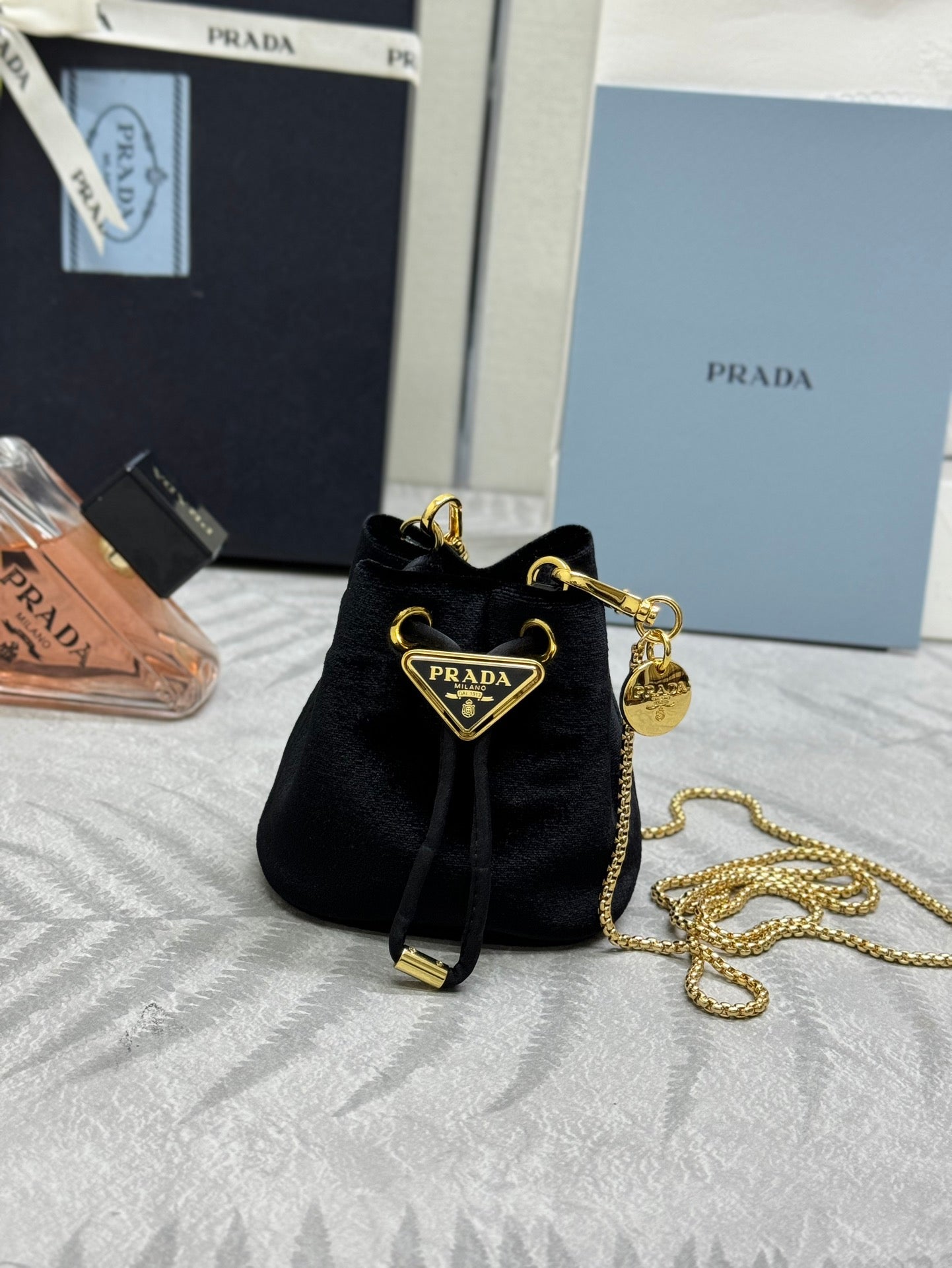 Pra Velvet Mini Bucket Black 267272