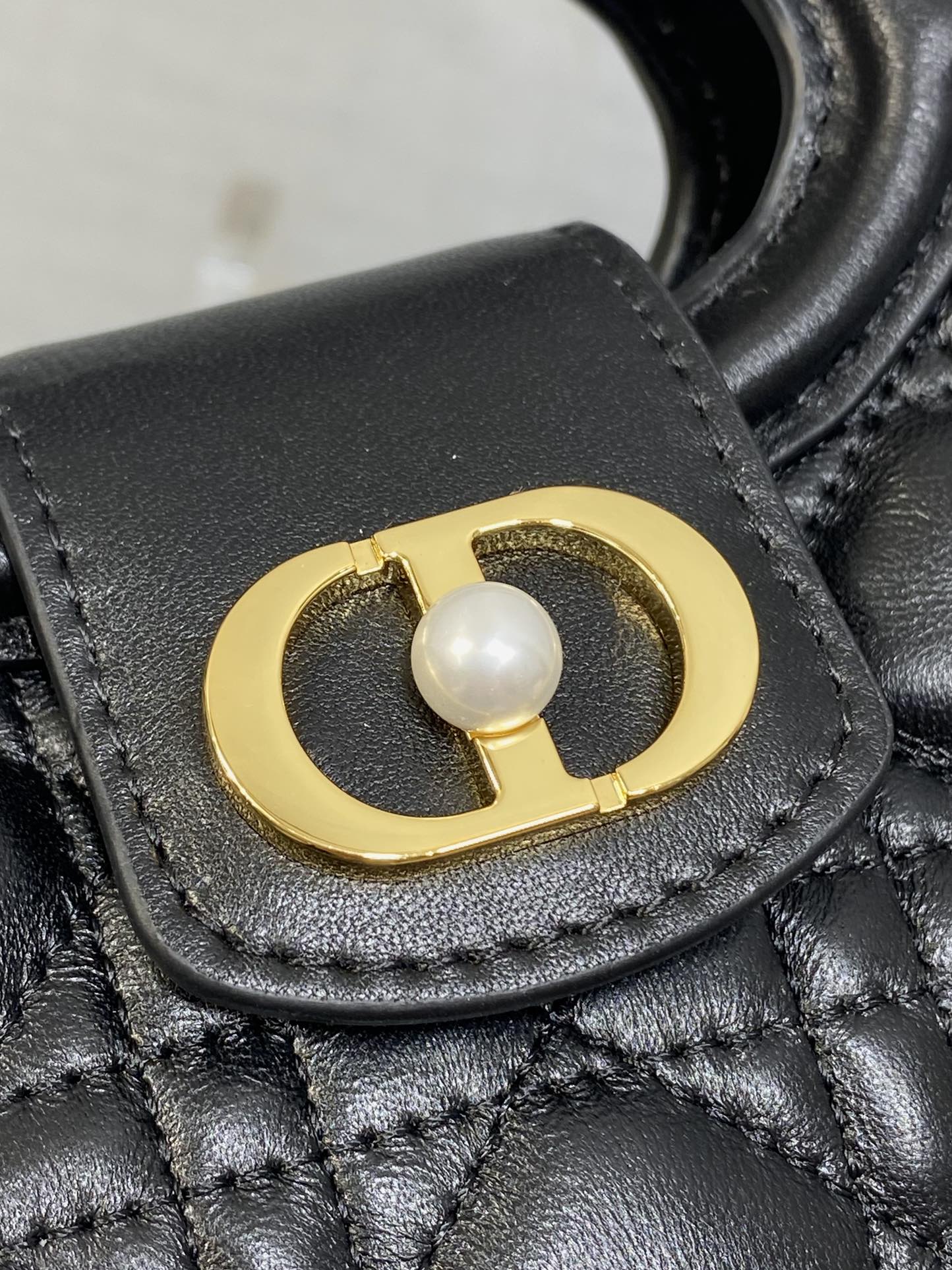 CD Jolie Top Handle Mini Chain Bag 19cm Black Cowhide