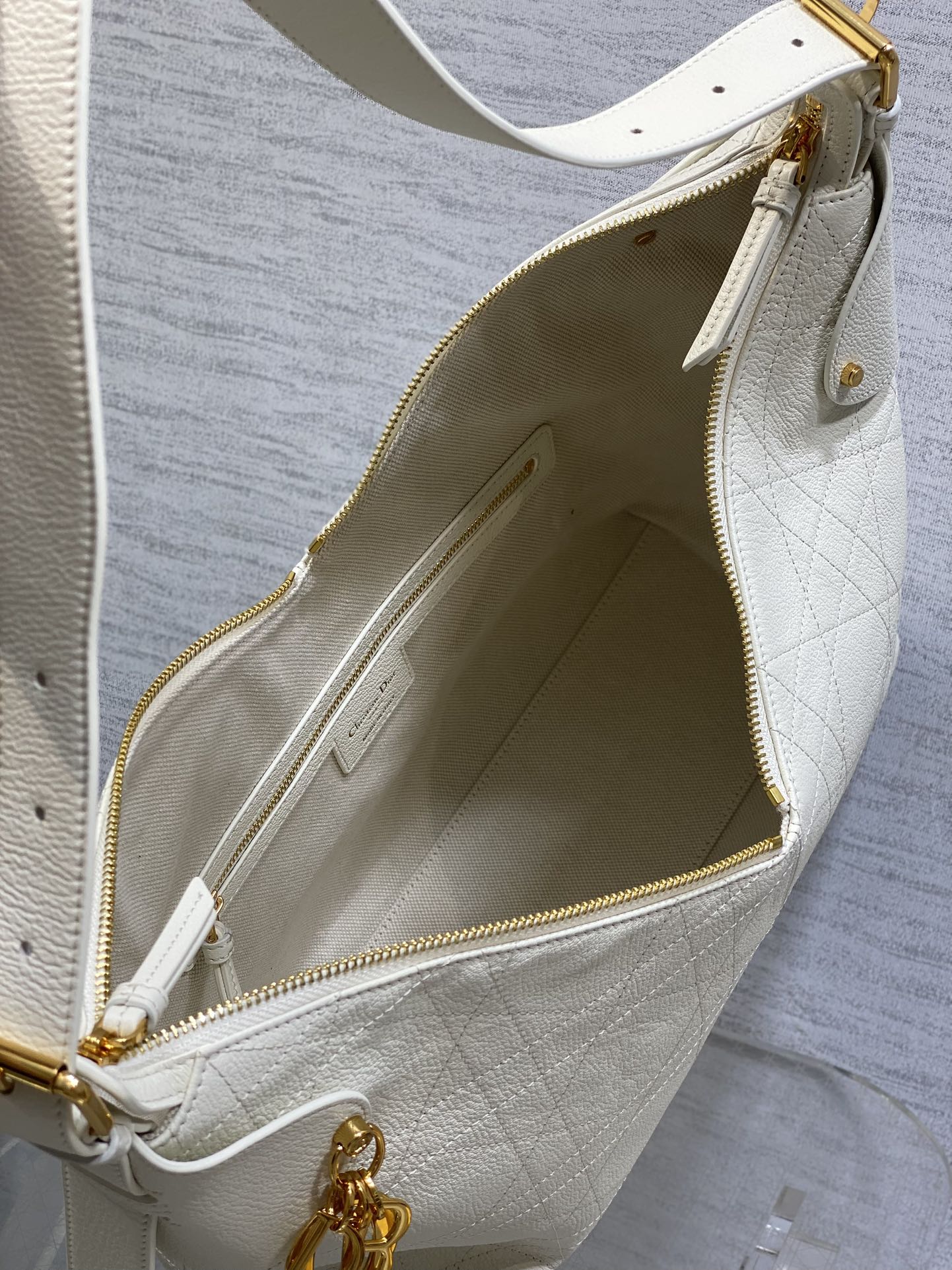 CD VOYAGE Handbag 34cm White Cowhide