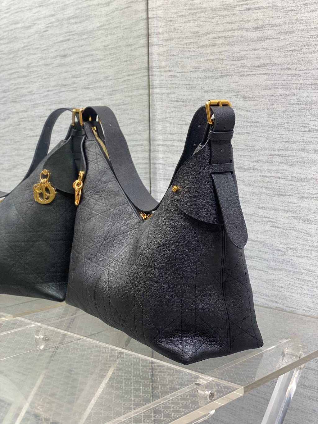 CD VOYAGE Handbag 34cm Black Cowhide