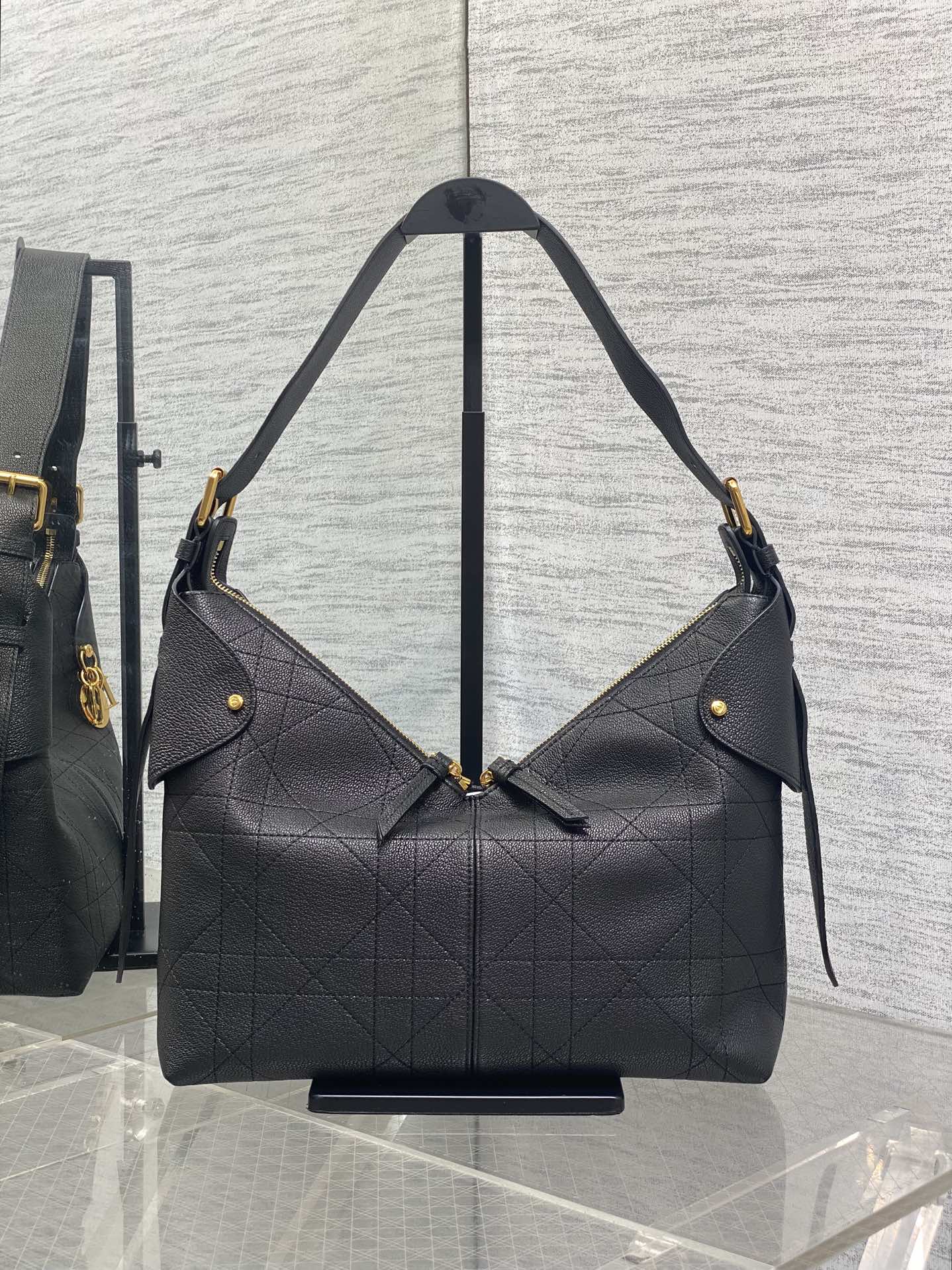 CD VOYAGE Handbag 28cm Black Cowhide
