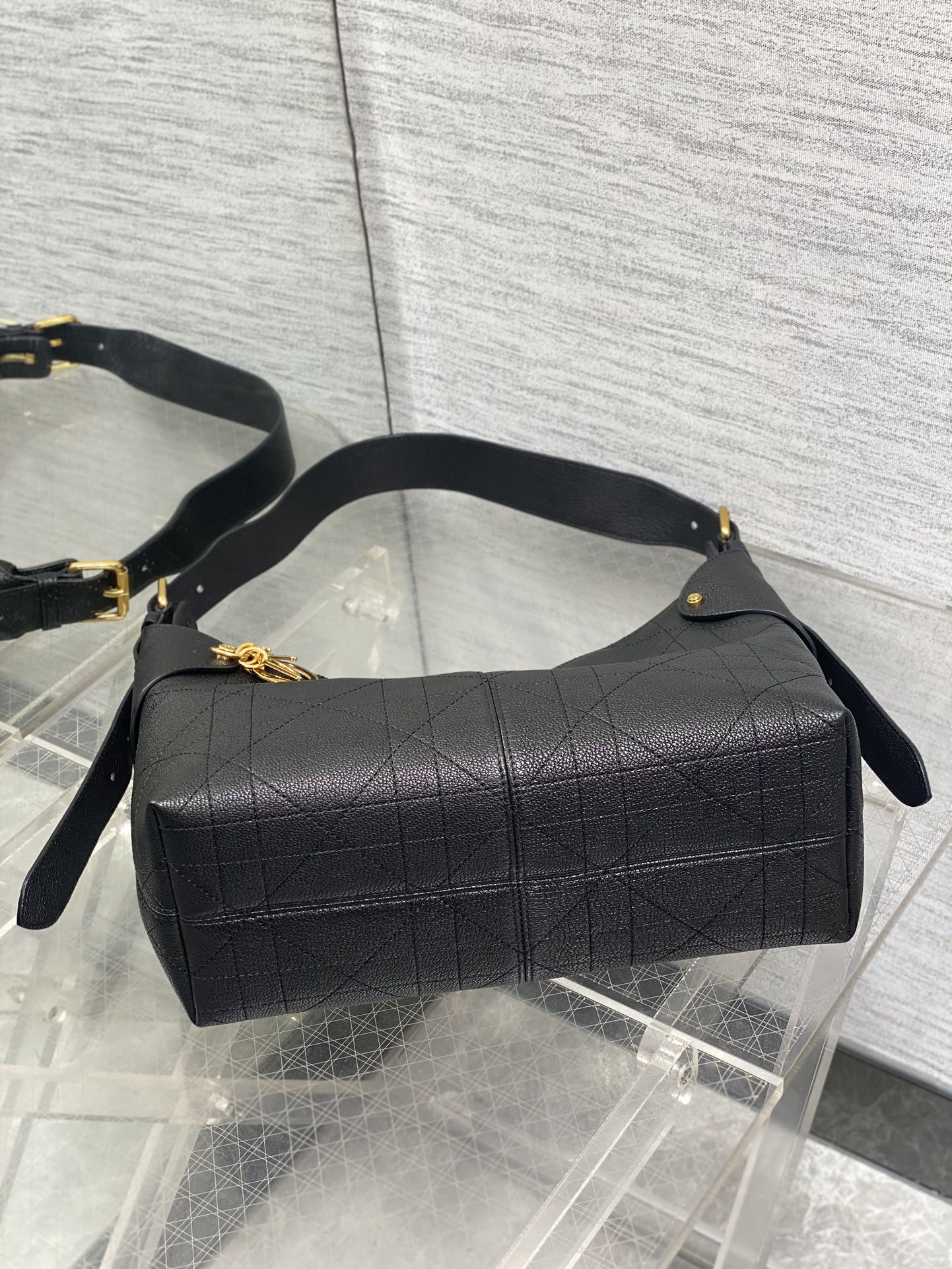 CD VOYAGE Handbag 28cm Black Cowhide