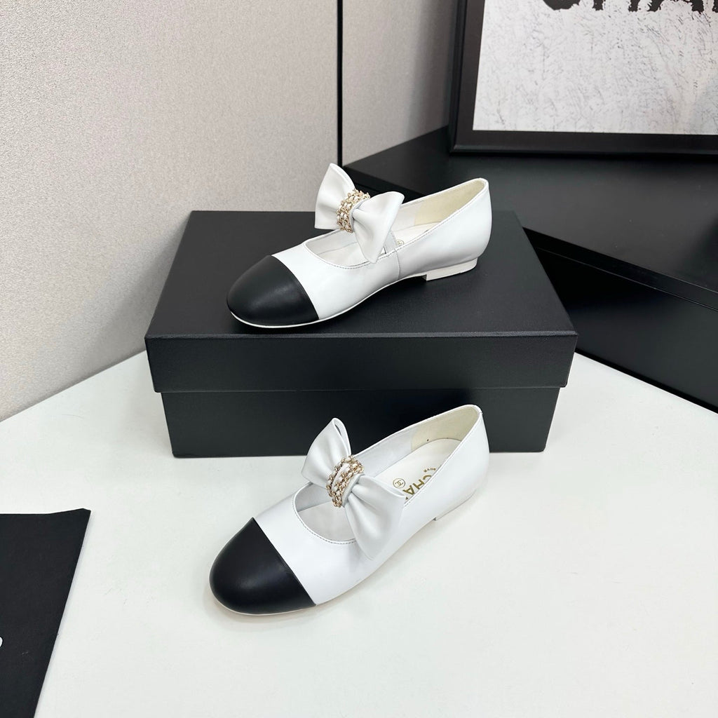 CC 25SS Chain Bow Mary Jane White Cowhide 490145