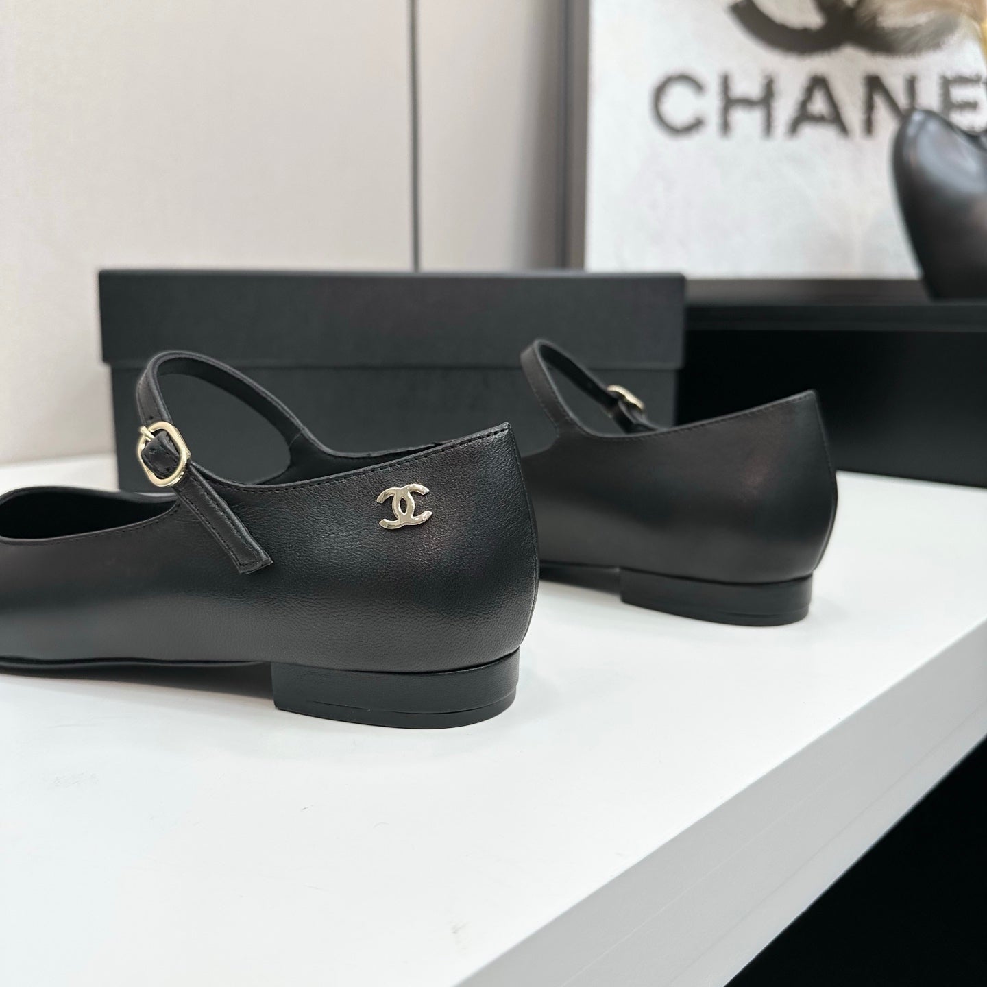 CC 25SS Pointed-Toe Mary Janes Black Cowhide 490137
