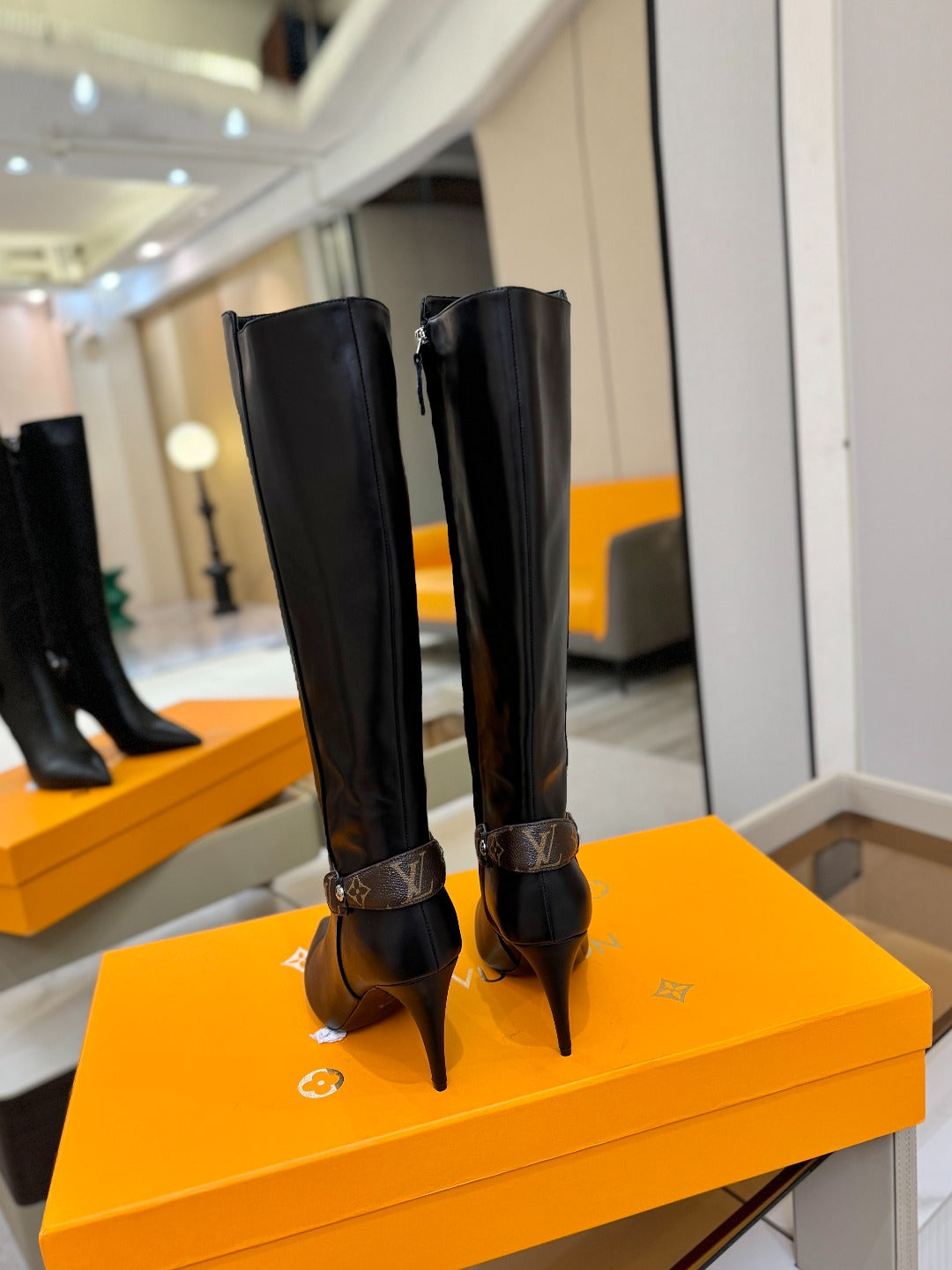 LV Legacy High Boot 90mm Black Calfskin 504736
