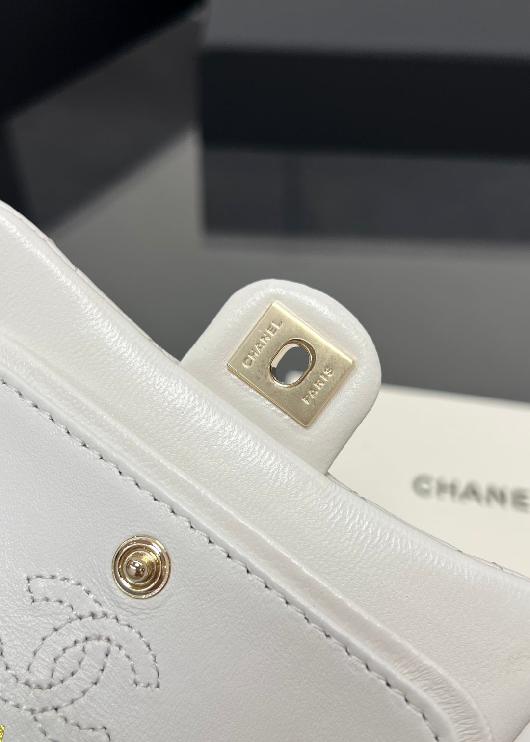 CC 25A Super Mini Bag 12.5cm White Lambskin