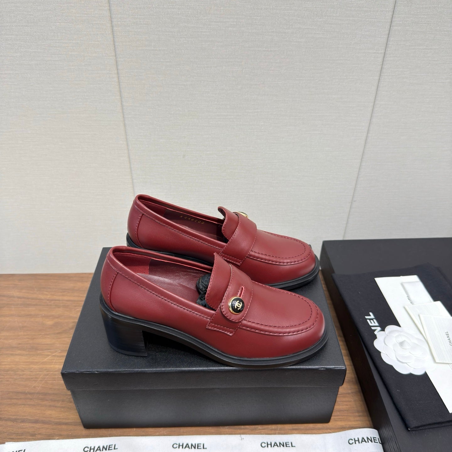 CC 25K Logo Button Loafers 35mm High Heel Red Calfskin 517623