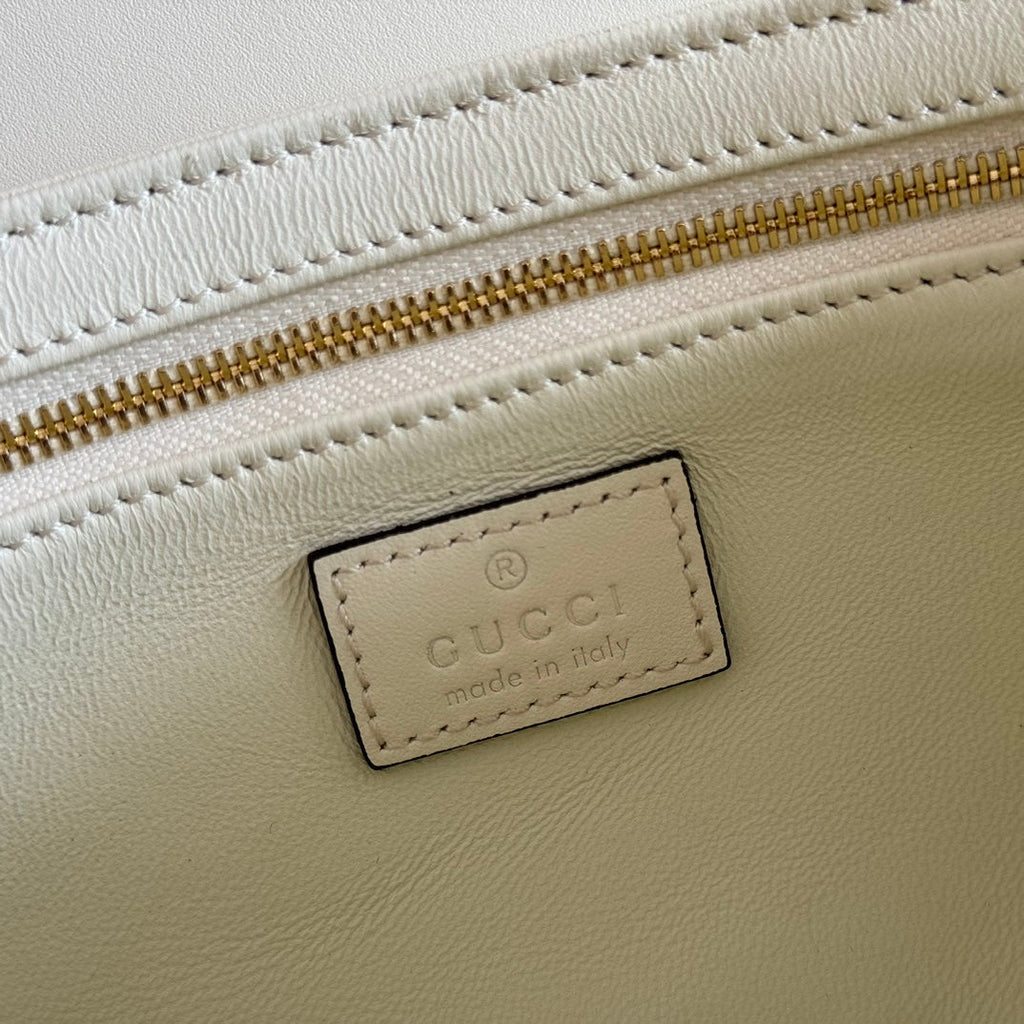 GG 25FW Siena Small Shoulder Bag 23cm White Calfskin GHW