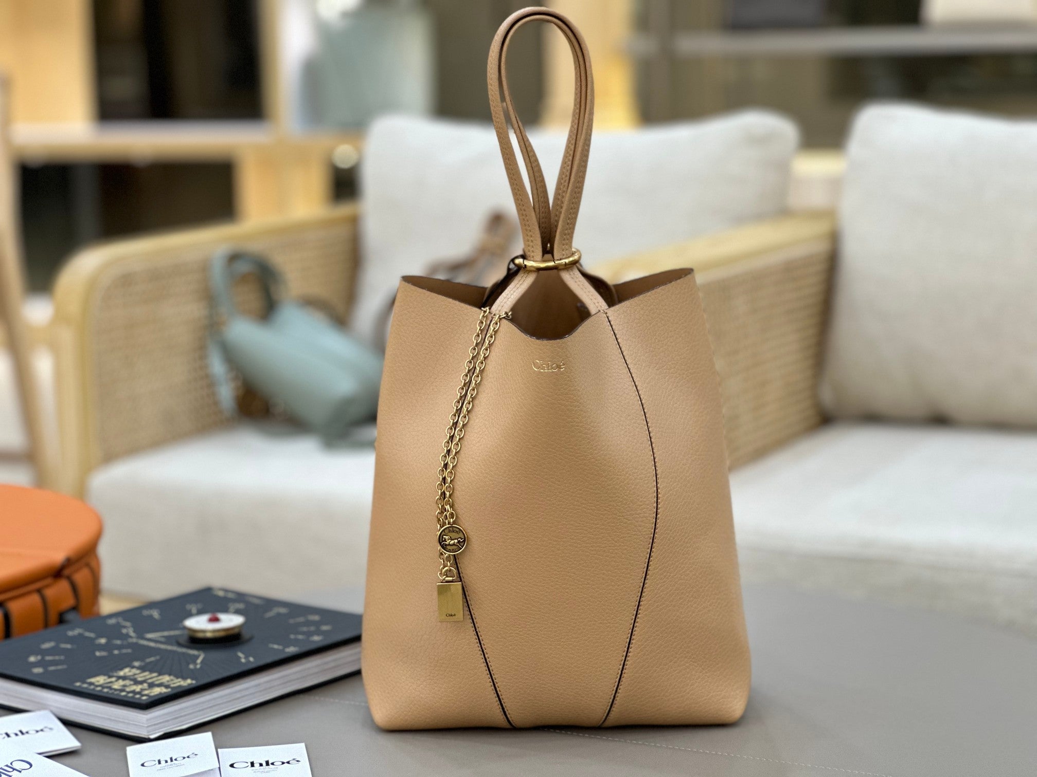 Chloe Spin Tote Bag Medium 27cm Beige Calfskin 272302