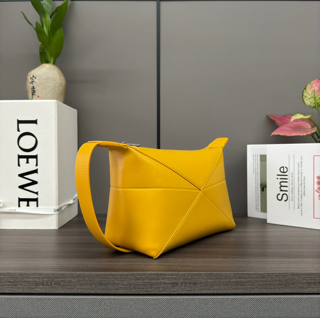 Loewe Puzzle Fold 22cm Handbag in Yellow Glossy Calfskin 274158