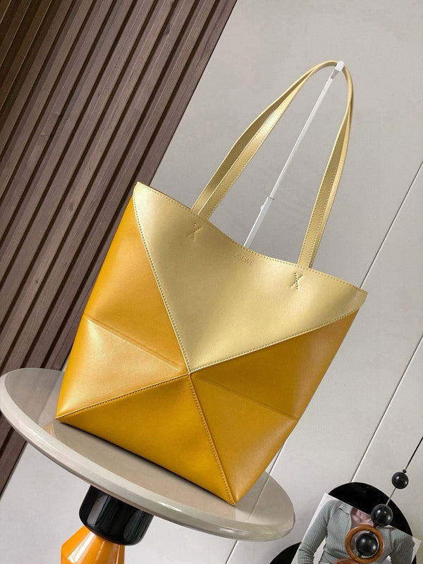 LOE 31 Medium Puzzle Fold Tote In Sunflower Butter Glossy Cowhide 274313