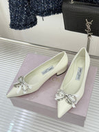 Jimmy Choo 26WF Pointed Toe Rhinestone Bow Chunky Heel White  Sheepskin 573542