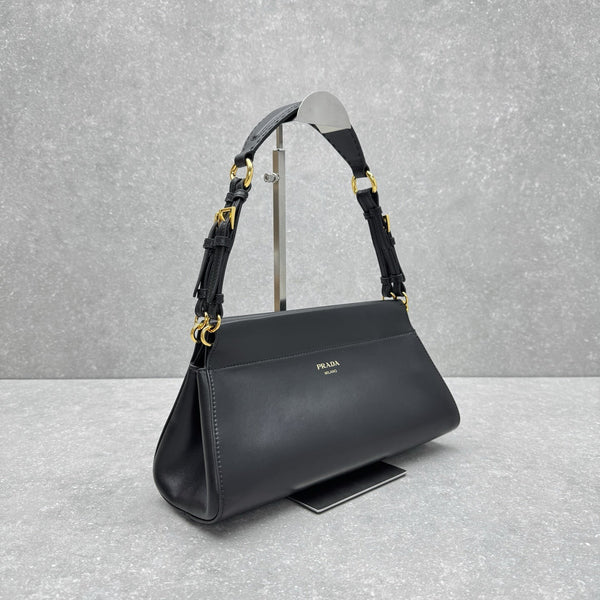 Prada Fall/Winter Runway Handbag 32 Black in Cowhide