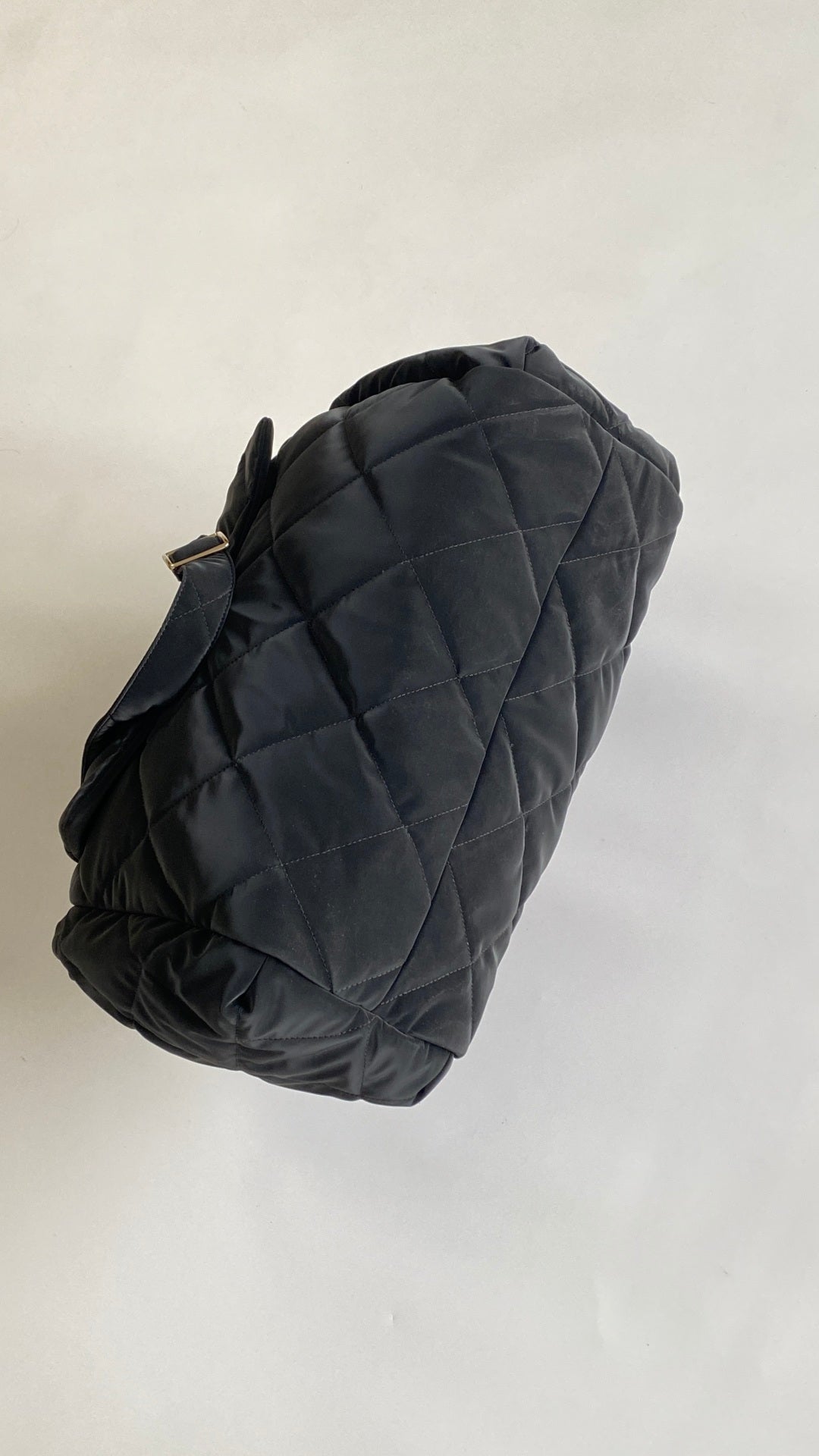 CC Bowling Large 46 Black in Velvet Nylon Bag