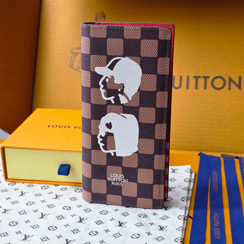LV Collaboration Suit Clip  Brown PVC Fabric with Leather 274756