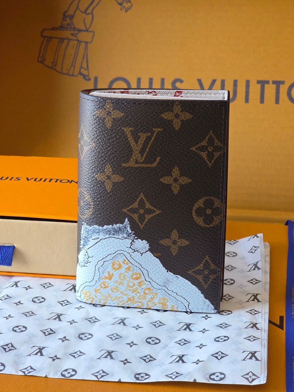 LV  New Cat Passport Holder Brown PVC Monogram Fabric paired with Cowhide 274996