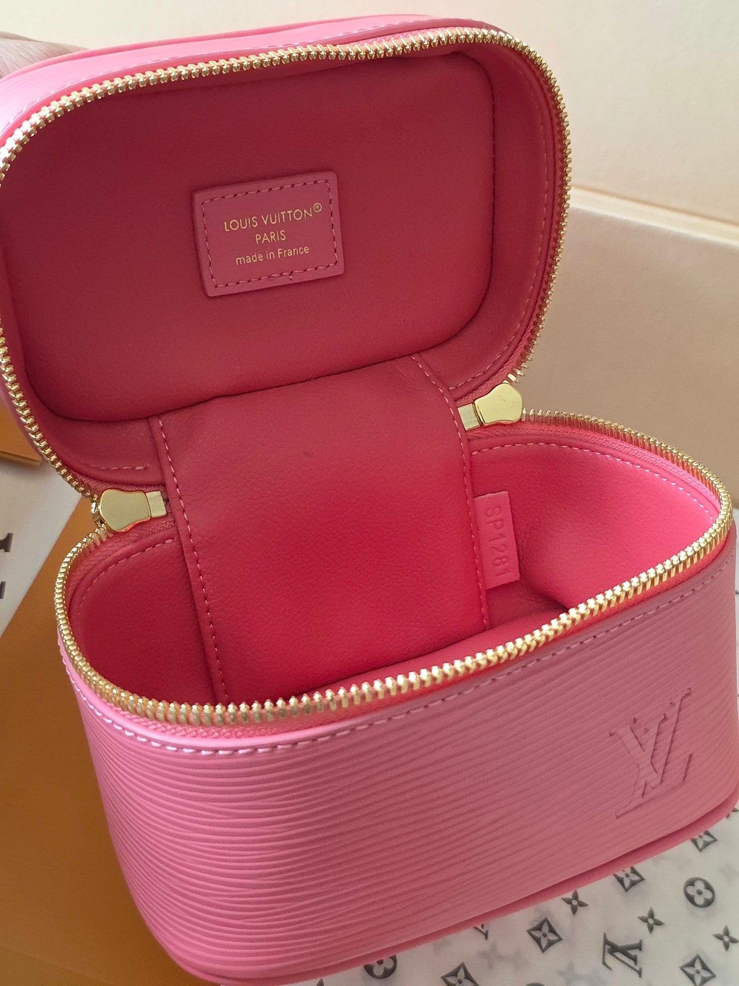 LV Nice Nano Cosmetic 10.2 Bag Pink Epi Leather 275220