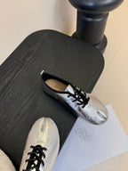 Maison Margiela 2025 Split-Toe Lace-up Shoes Silver Metalic Cowhide 580416