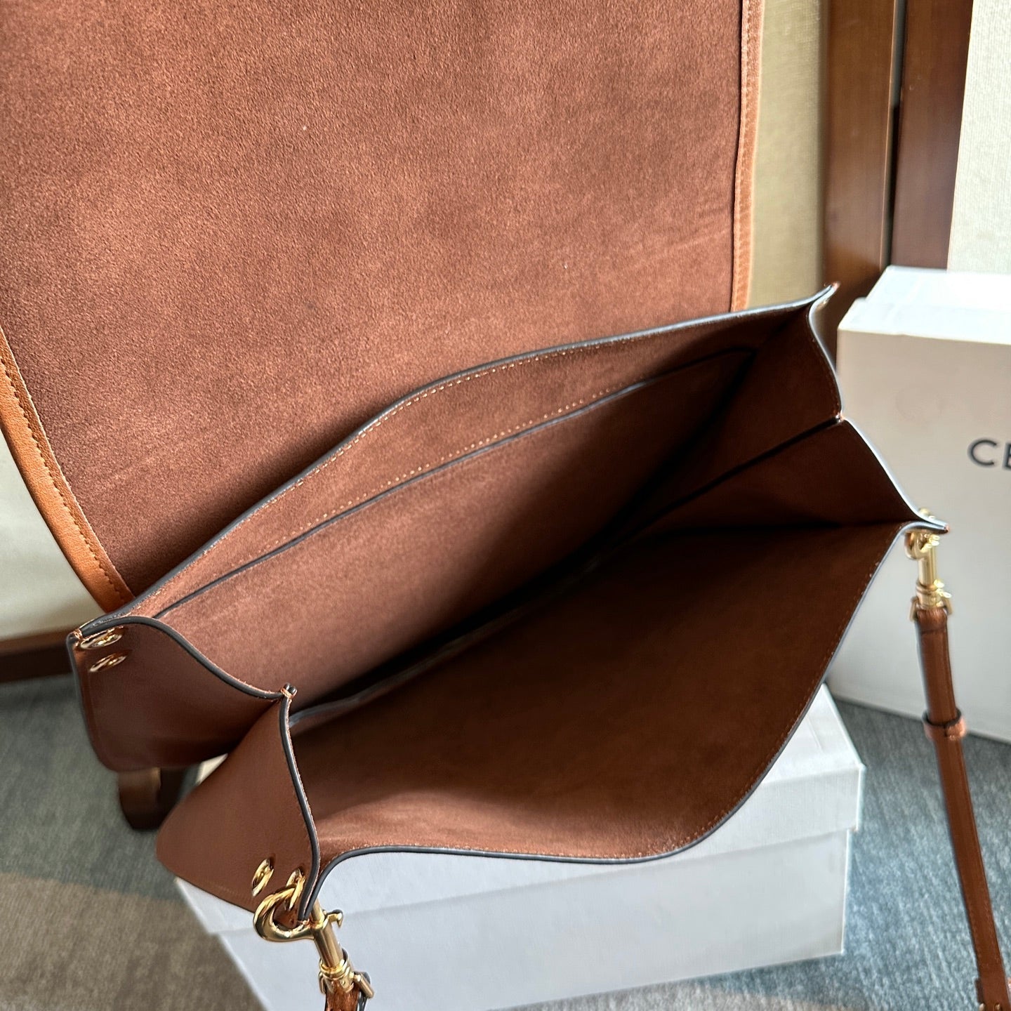 Celine Besace Soft Triome Brown Handbag in Lambskin 276305